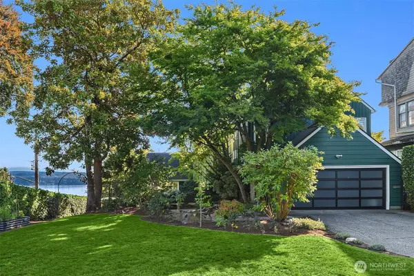 632 35th Avenue, Seattle, WA 98122