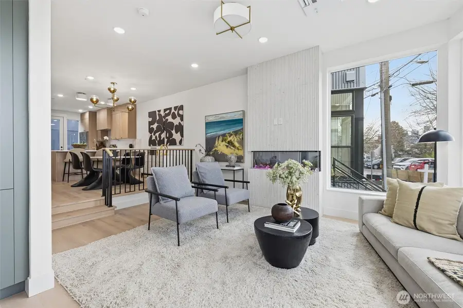 2010 Fairview Avenue E #C, Seattle, WA 98102 - #3