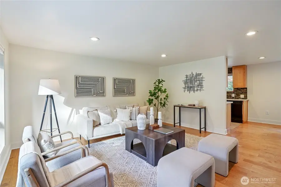 20230 1st Place S, Des Moines, WA 98198 - #3