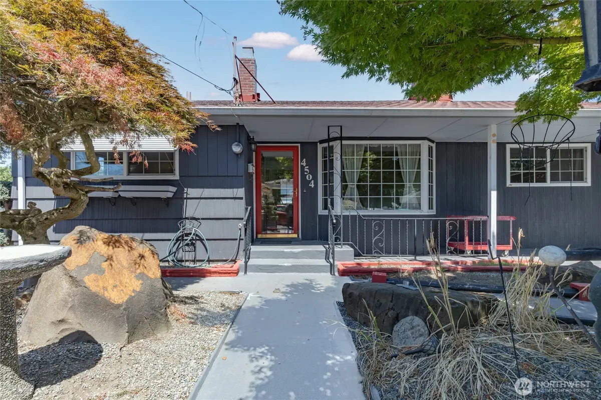 4504 S Trenton Street, Seattle, WA 98118 - #1