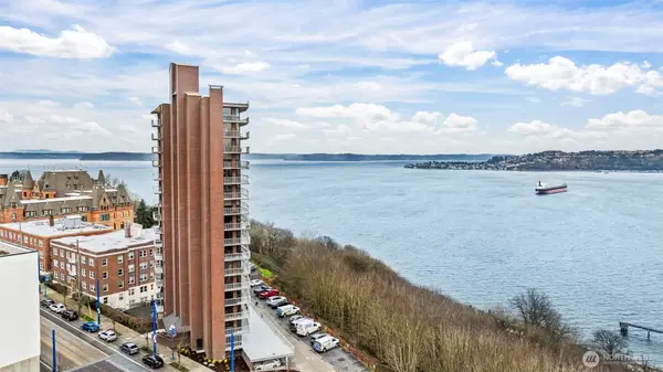 1 N Stadium Way #2, Tacoma, WA 98403