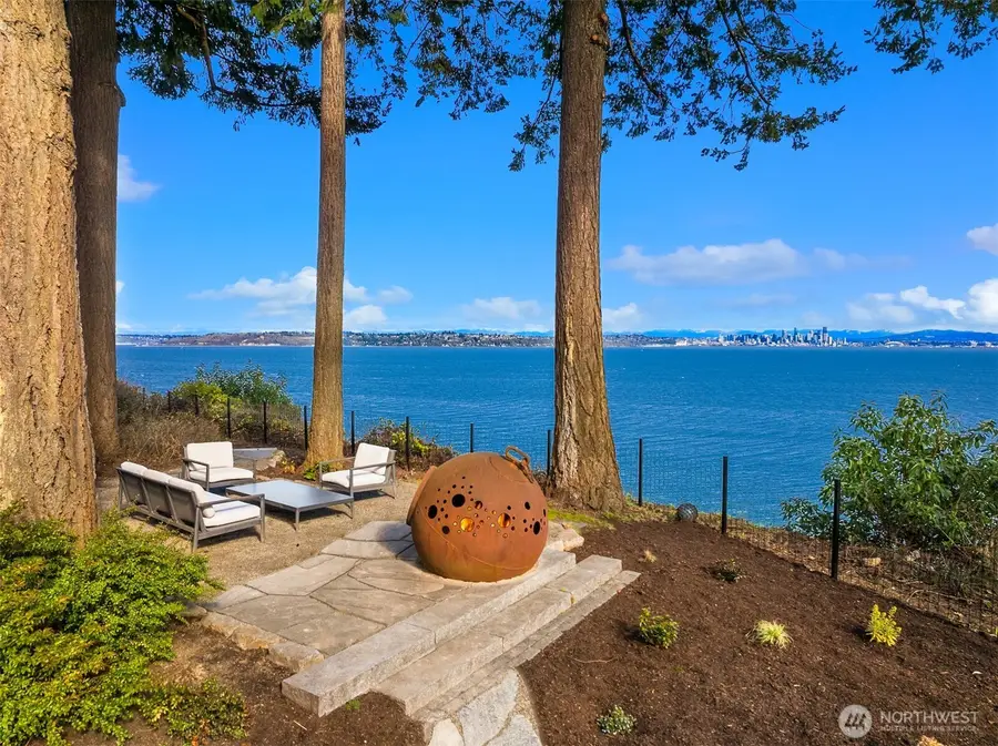 7268 Madrona Drive Ne, Bainbridge Island, WA 98110 - #3