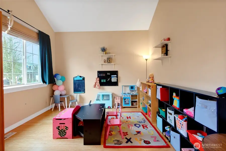 16566 Rainier View Drive Se, Yelm, WA 98597 - #3