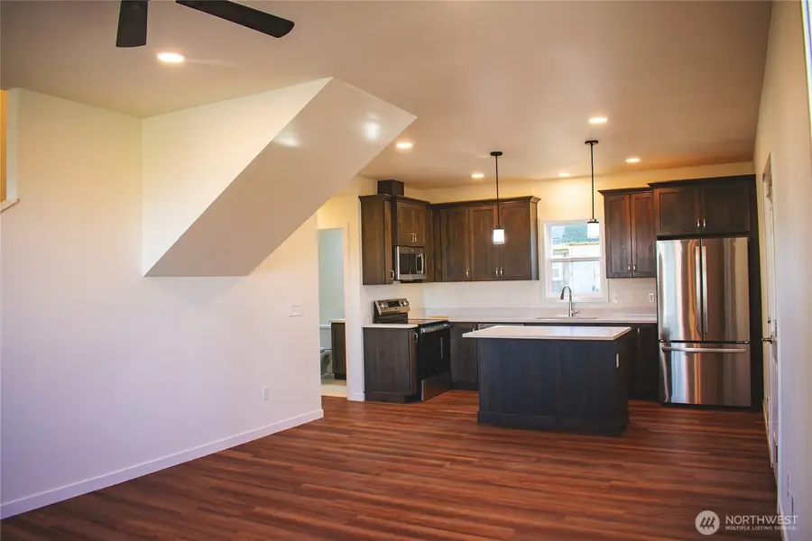 100 D Street, Endicott, WA 99125 - #2