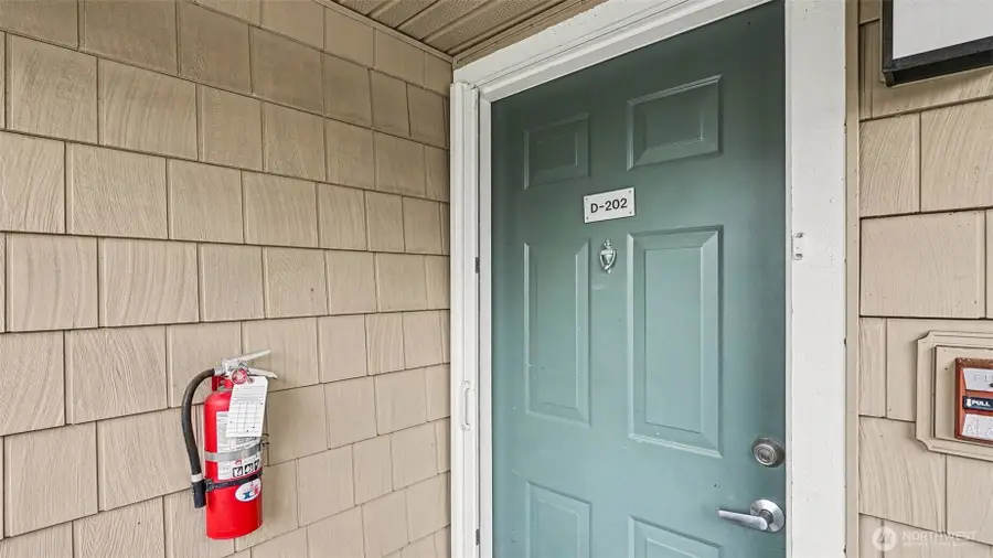 1500 S 18th St #D202, Renton, WA 98055 - #3