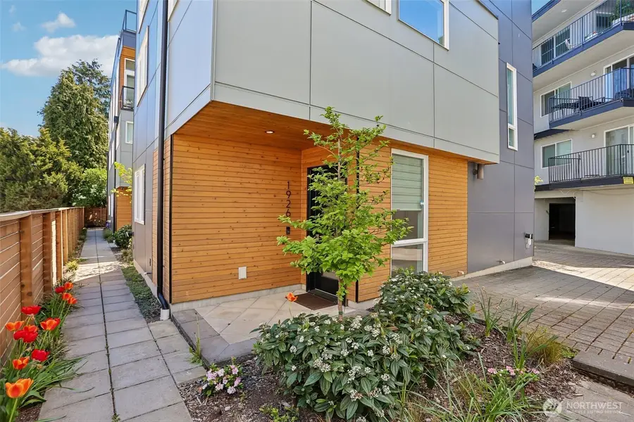 1926 Ferry Avenue Sw, Seattle, WA 98116 - #2