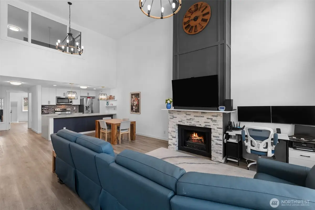 2219 14th Avenue W #405, Seattle, WA 98119 - #1