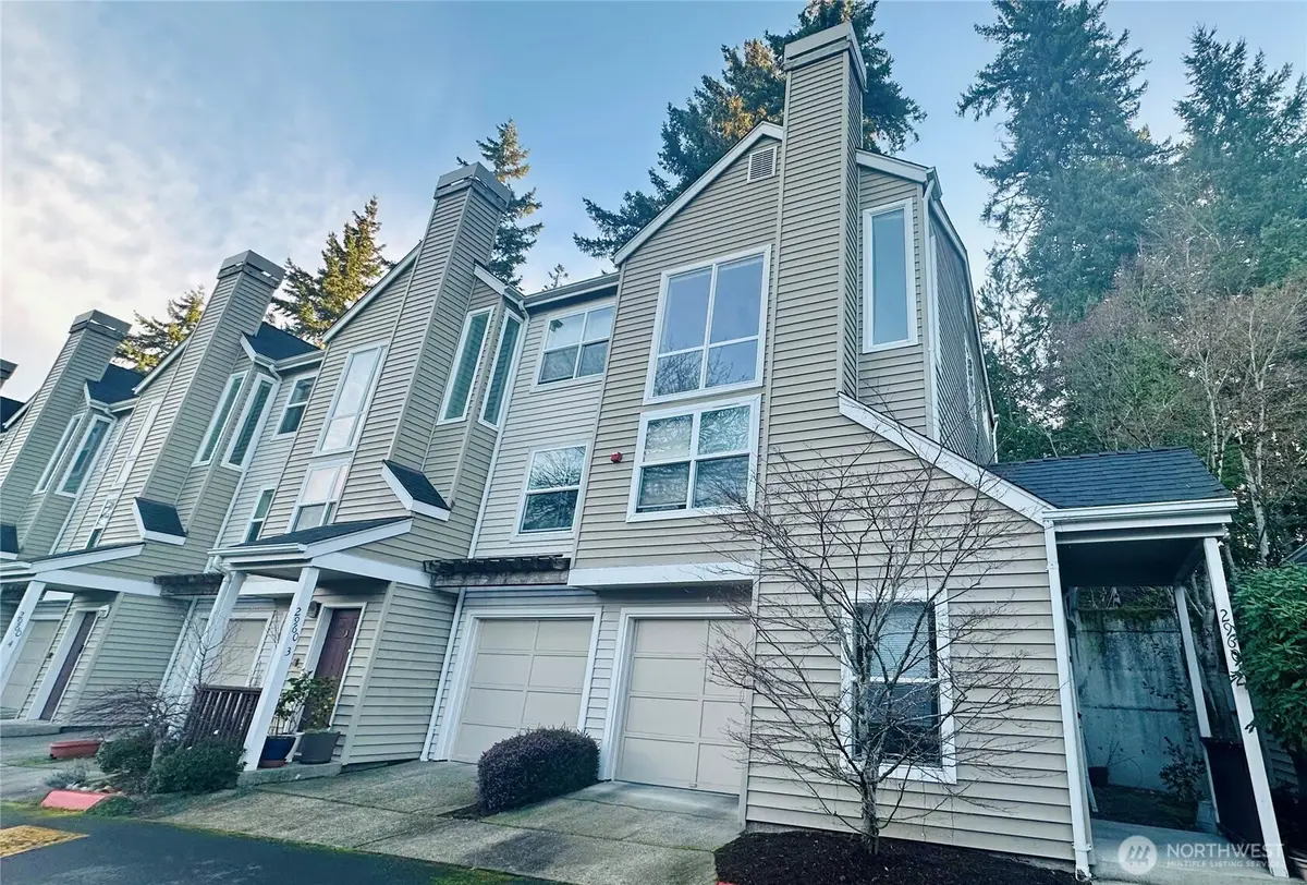 2960 142nd Place Se, Bellevue, WA 98007 - #1