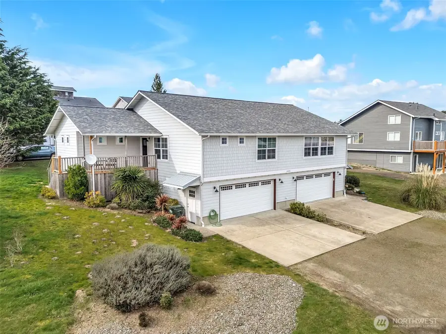 1401 N Ocean Beach Boulevard #A & B, Long Beach, WA 98631 - #2