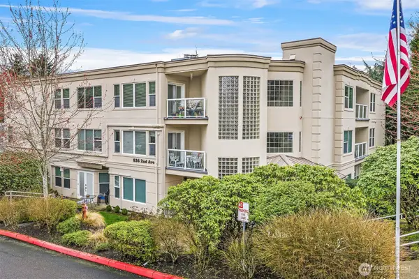 836 2nd Avenue #303, Kirkland, WA 98033