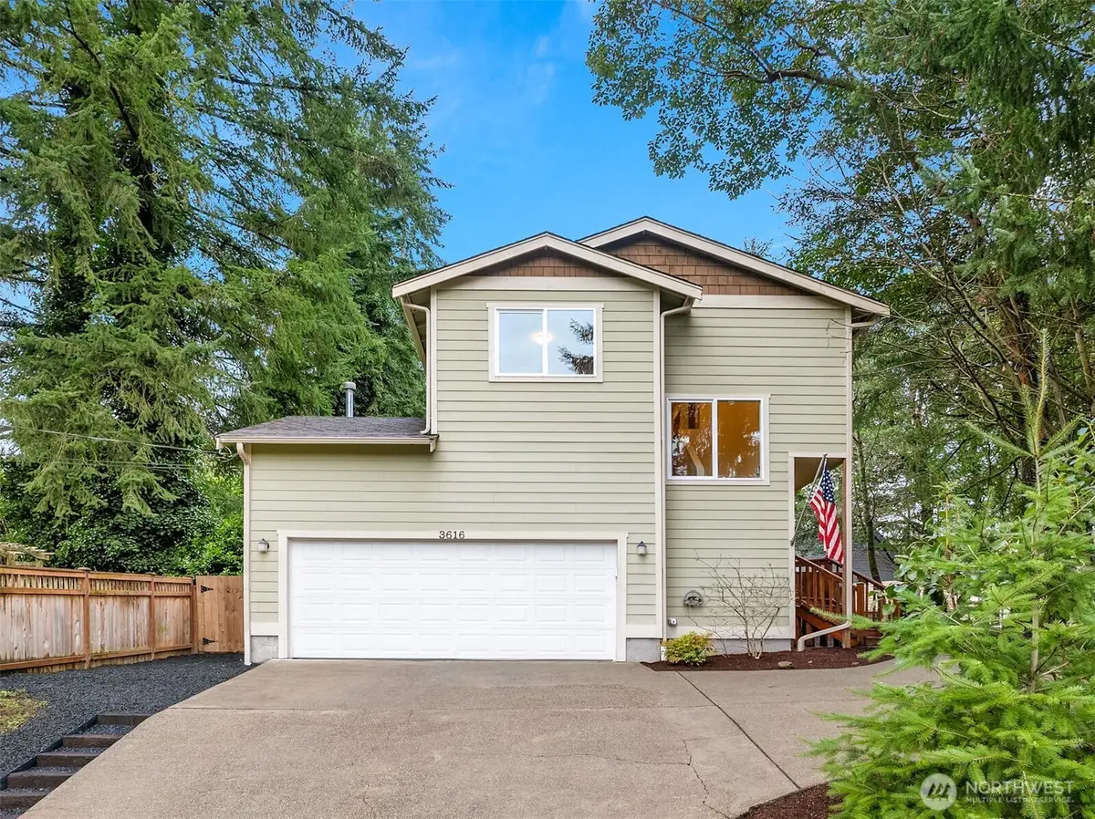3616 W Arsenal Way, Bremerton, WA 98312 - #1