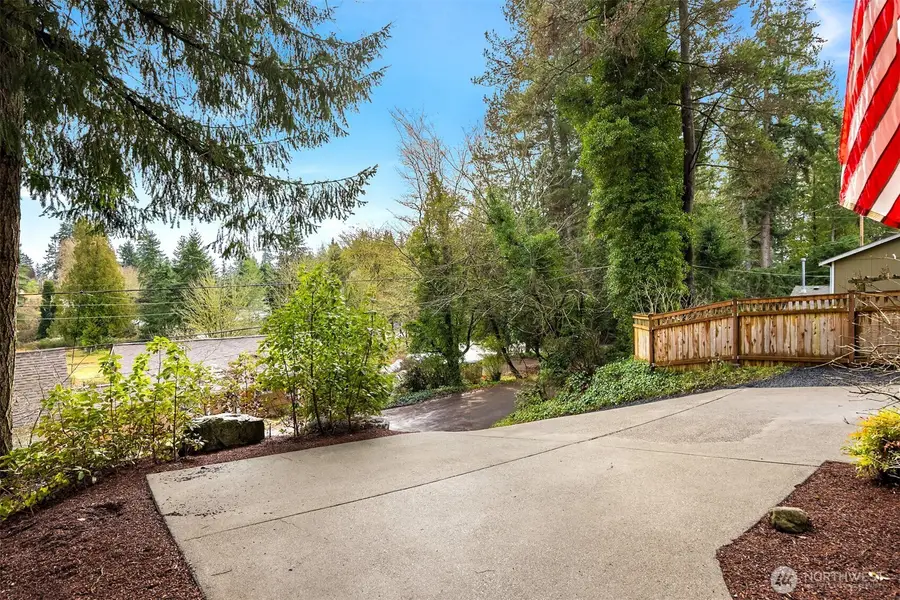 3616 W Arsenal Way, Bremerton, WA 98312 - #3