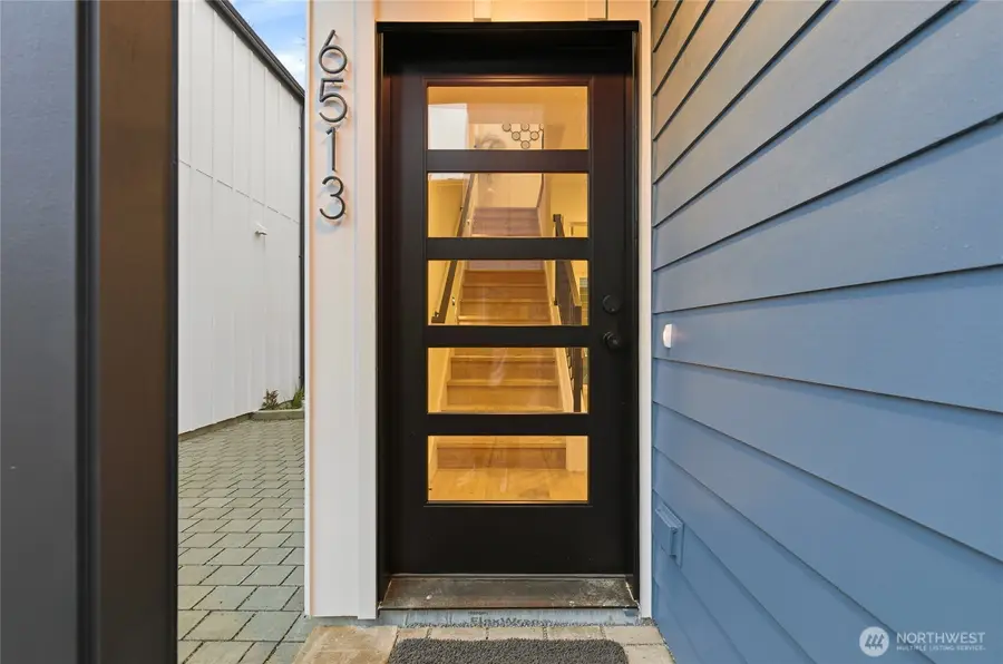 6513 19th Avenue Nw, Seattle, WA 98117 - #2