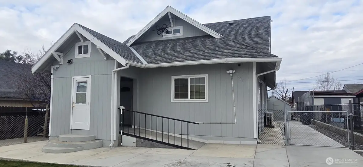 245 E Cedar Street, Othello, WA 99344 - #1