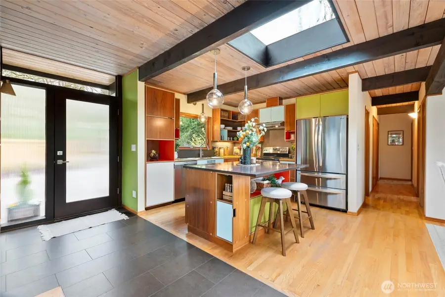 18407 51st Place Ne, Lake Forest Park, WA 98155 - #3