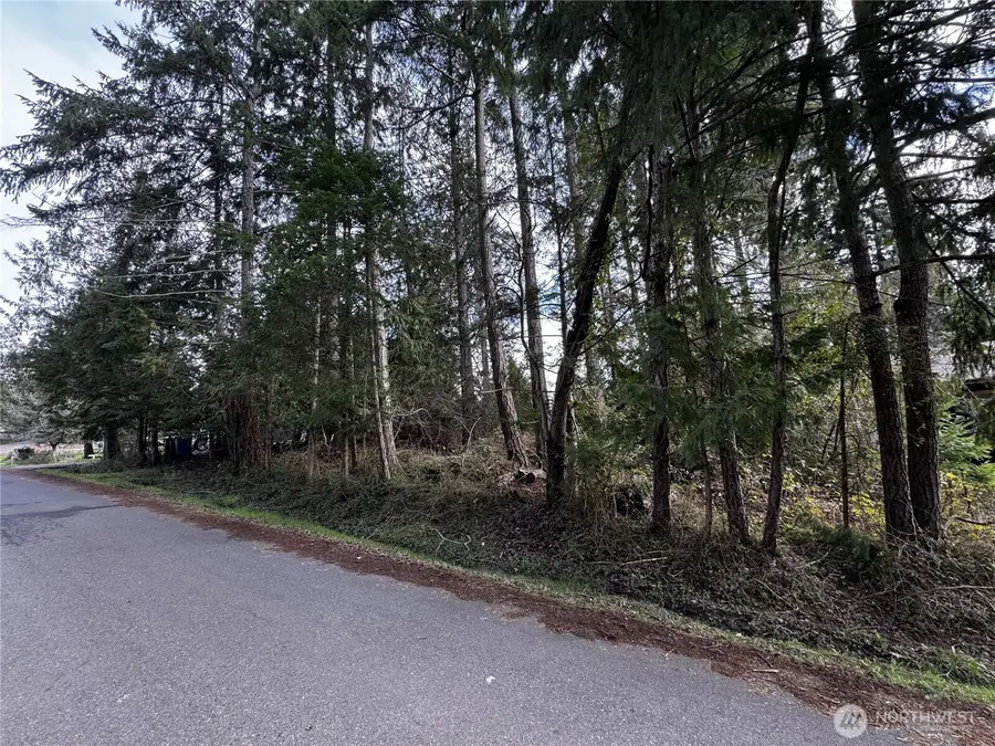 9810 Channel Drive Nw, Olympia, WA 98502 - #3