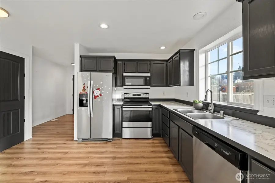 1228 Hemlock Place, Mount Vernon, WA 98273 - #3