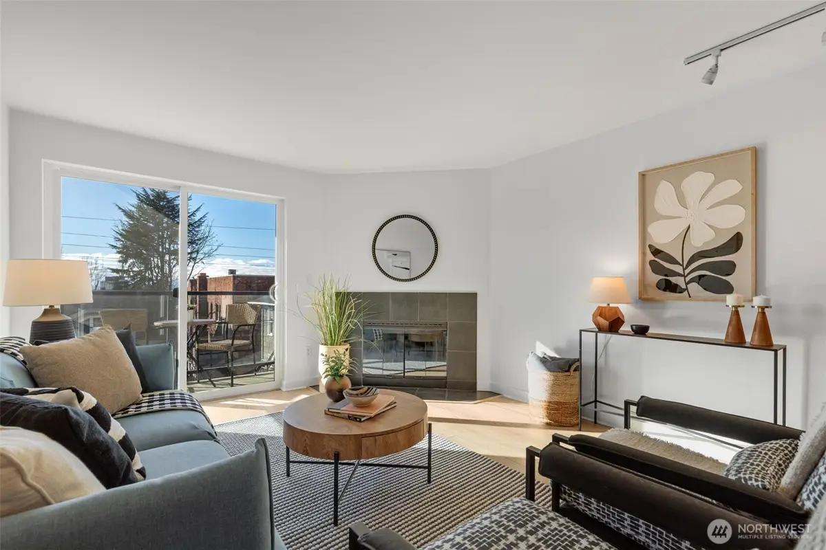 231 Belmont Avenue E #206, Seattle, WA 98102 - #1