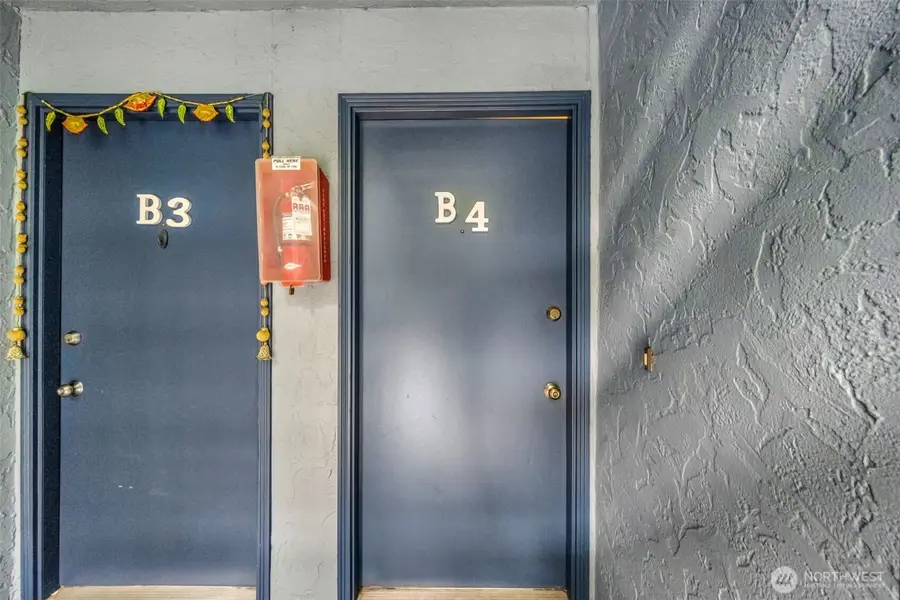 14010 Juanita Drive Ne #S-B4, Kirkland, WA 98034 - #2