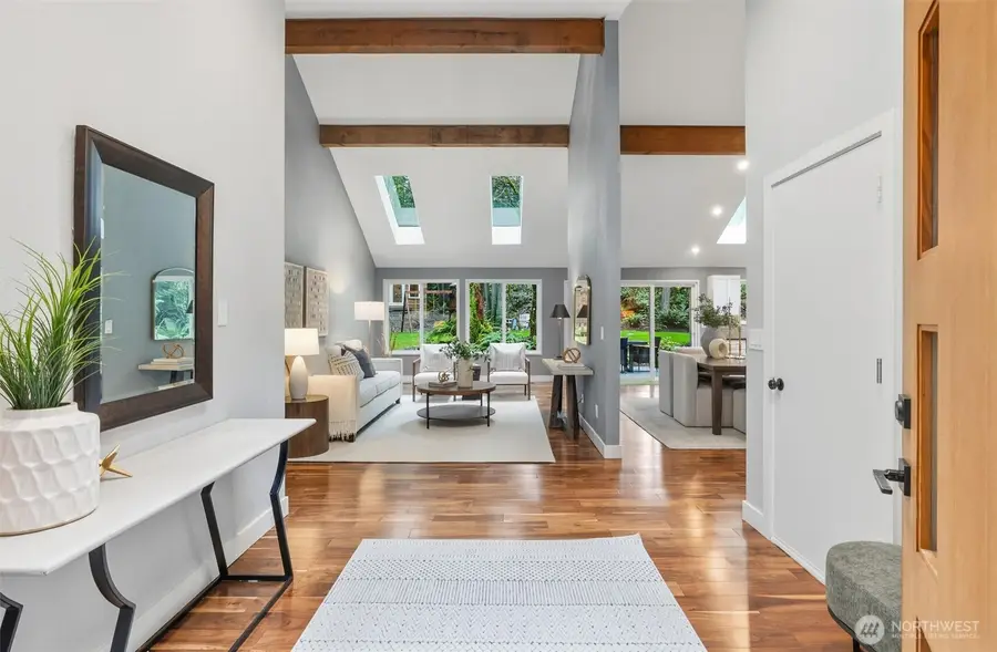 22904 Ne 51st St, Redmond, WA 98053 - #2