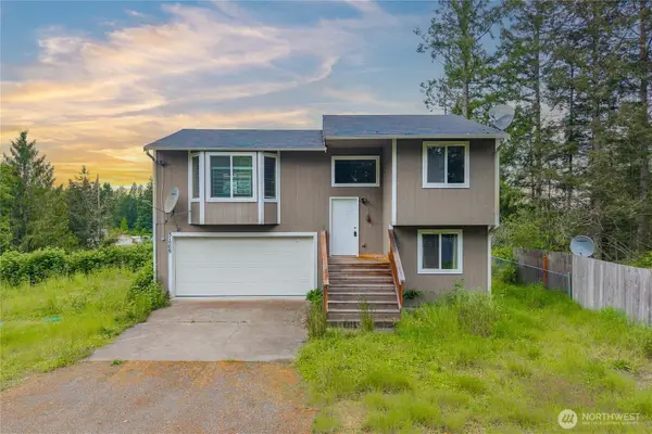 31509 61st Avenue S, Roy, WA 98580