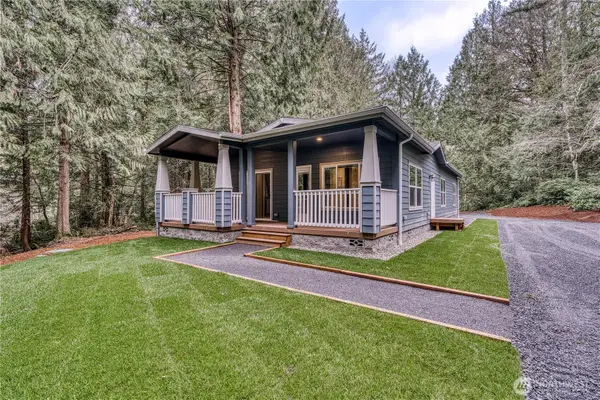 3897 Christine Lane Nw, Bremerton, WA 98312