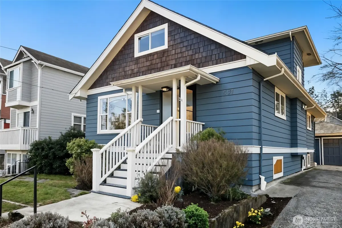 7041 14th Avenue Nw, Seattle, WA 98117 - #1