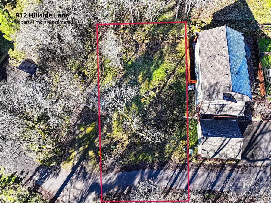 912 Hillside Lane, White Salmon, WA 98672 - #2