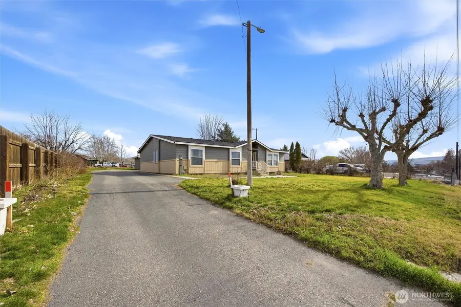 909 S Gum Street, Kennewick, WA 99336 - #3