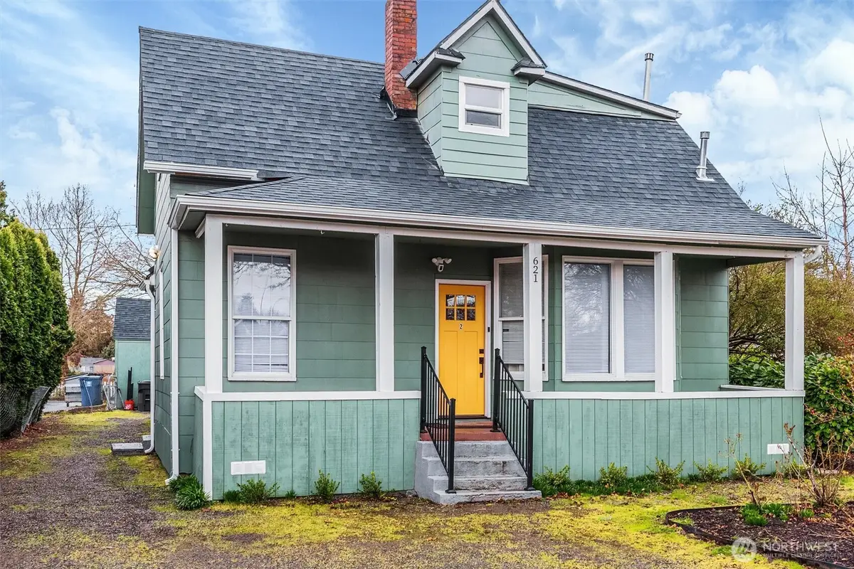 621 Houser Way S, Renton, WA 98057 - #1