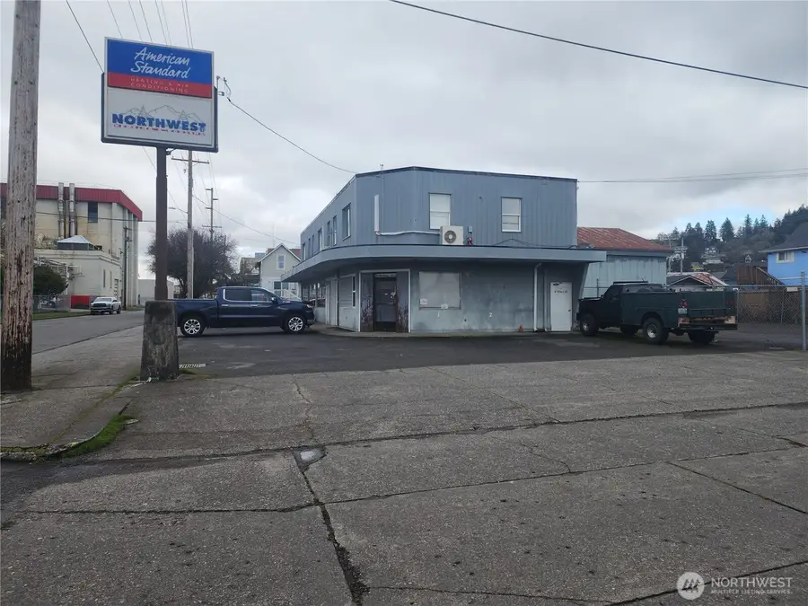 48 SW Chehalis, Chehalis, WA 98532 - #2