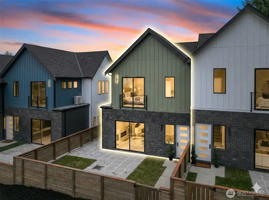 18607 104th Avenue Ne #A, Bothell, WA 98011 - #3