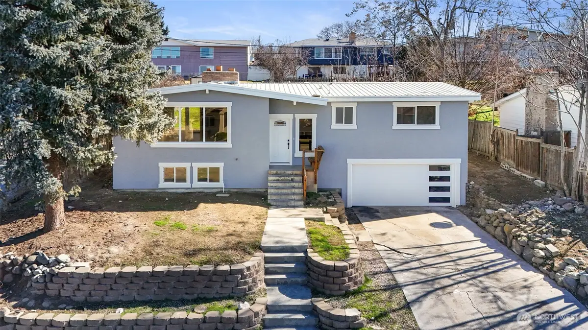 953 S Garden Drive, Moses Lake, WA 99837 - #1