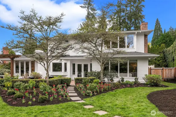 838 Evergreen Point Road, Medina, WA 98039