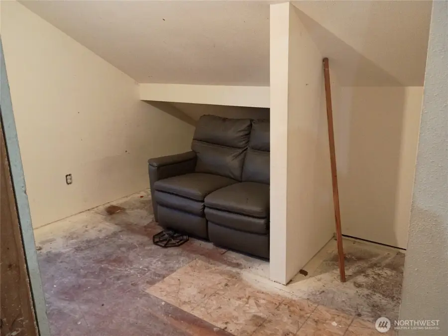 20968 Broadway Street, Conway, WA 98238 - #2