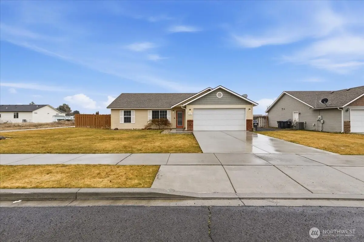 1101 W Luta Street, Moses Lake, WA 98837 - #1