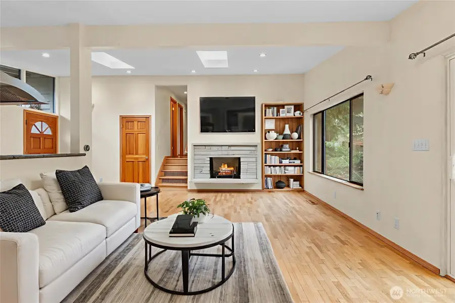 17730 Corliss Avenue N, Shoreline, WA 98133 - #3