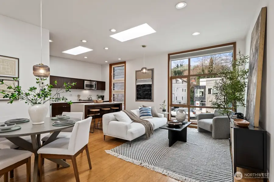 1530 18th Avenue S, Seattle, WA 98144 - #2