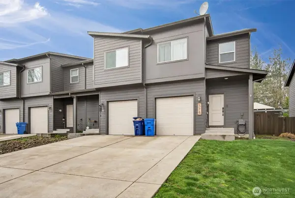 375 S 10th Street, Kalama, WA 98625