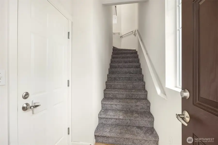 21404 S 40th Place #F, Seatac, WA 98198 - #2