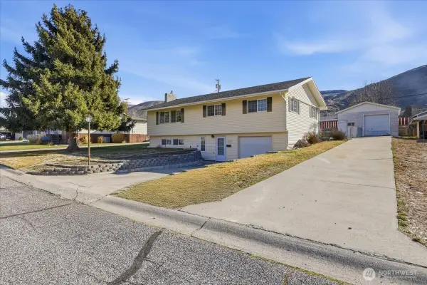 707 Spruce Street, Coulee Dam, WA 99116