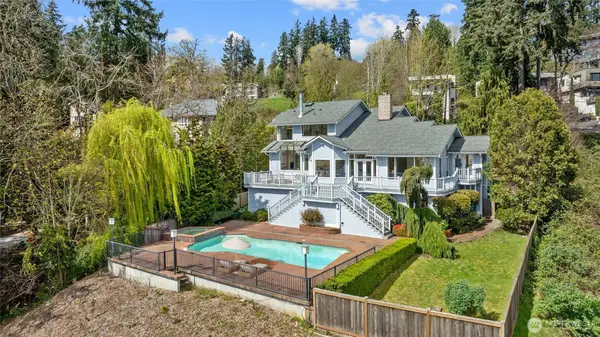 8825 NE 116th Place, Kirkland, WA 98034