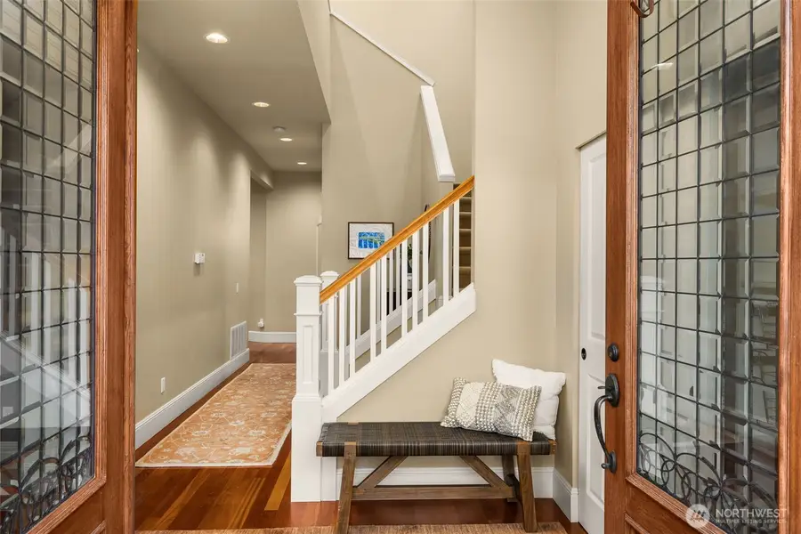 8360 Loyal Way Nw, Seattle, WA 98117 - #3