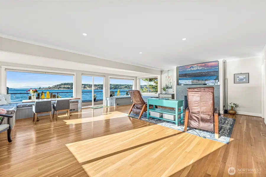 1816 Day Island Boulevard W, University Place, WA 98466 - #2