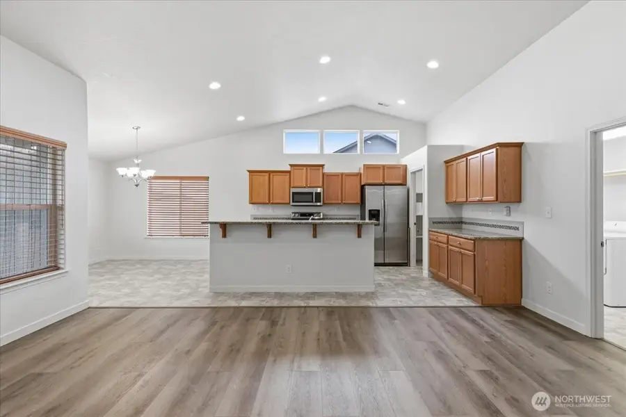 1341 E Landon Street, Moses Lake, WA 98837 - #3