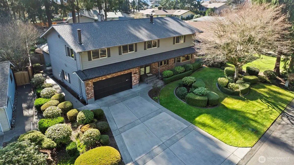 8902 Park Ridge Drive W, University Place, WA 98467 - #1