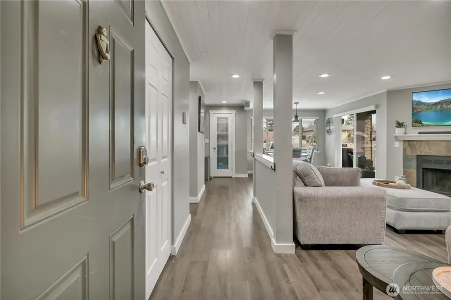 23712 13th Place S #1006, Des Moines, WA 98198 - #3