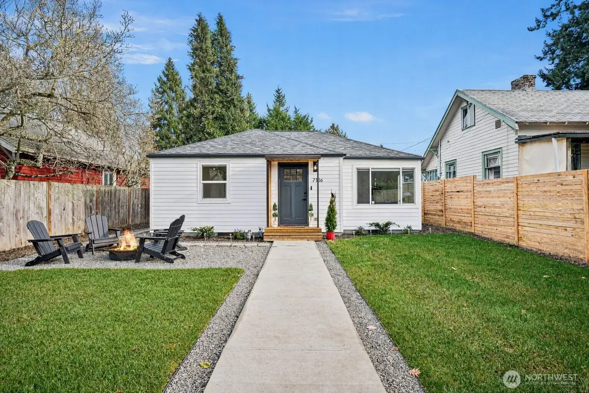7106 32nd Avenue Sw, Seattle, WA 98126 - #1