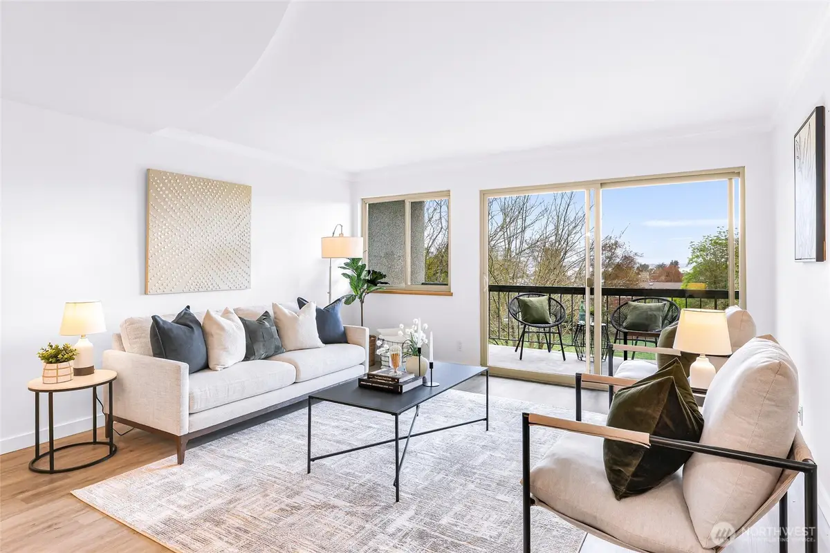 732 11th Avenue E #305, Seattle, WA 98102 - #1