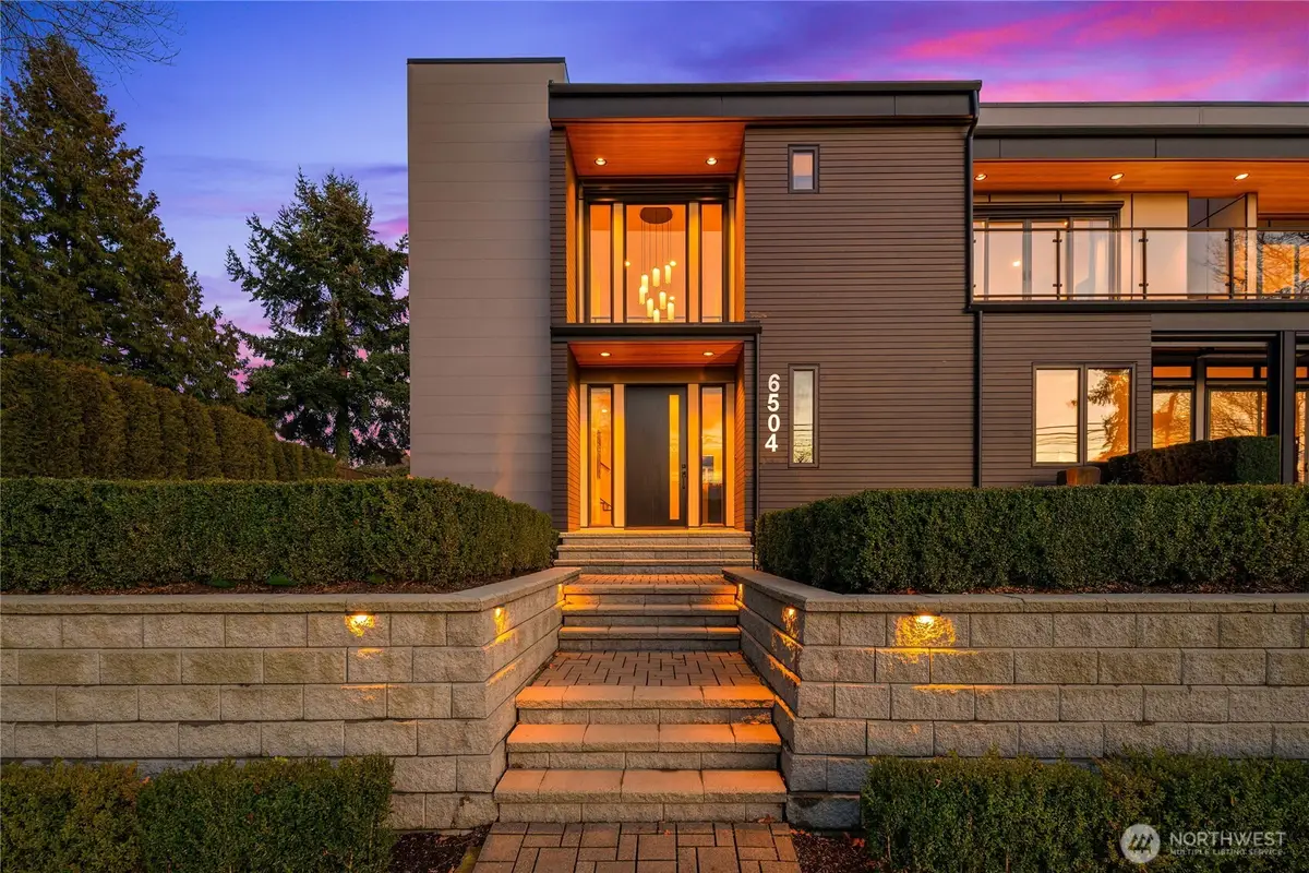 6504 103rd Avenue Ne, Kirkland, WA 98033 - #1